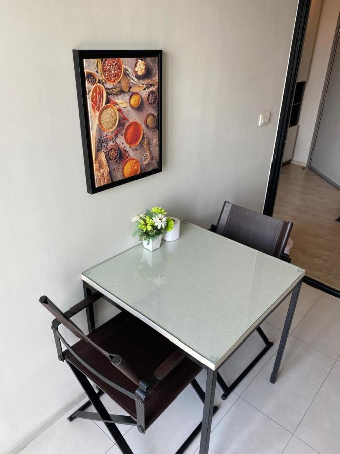 Apartamento The Base In Pattaya Exterior foto